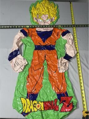 Vintage MGA entertainment Dragon Ball Z Goko Inflatable Figure Talking Bop Bag